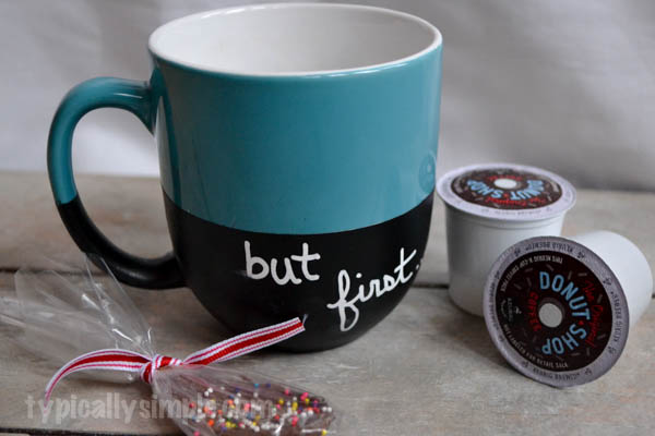 Chalkboard Tea Cups from The Crafting Chicks | Featured in Satisfaction Through Christ's DIY Christmas Round Up!